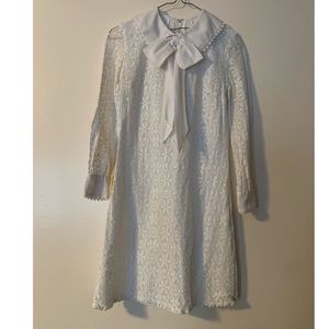 Original 1960’s White Lace Mini Mod Dress!